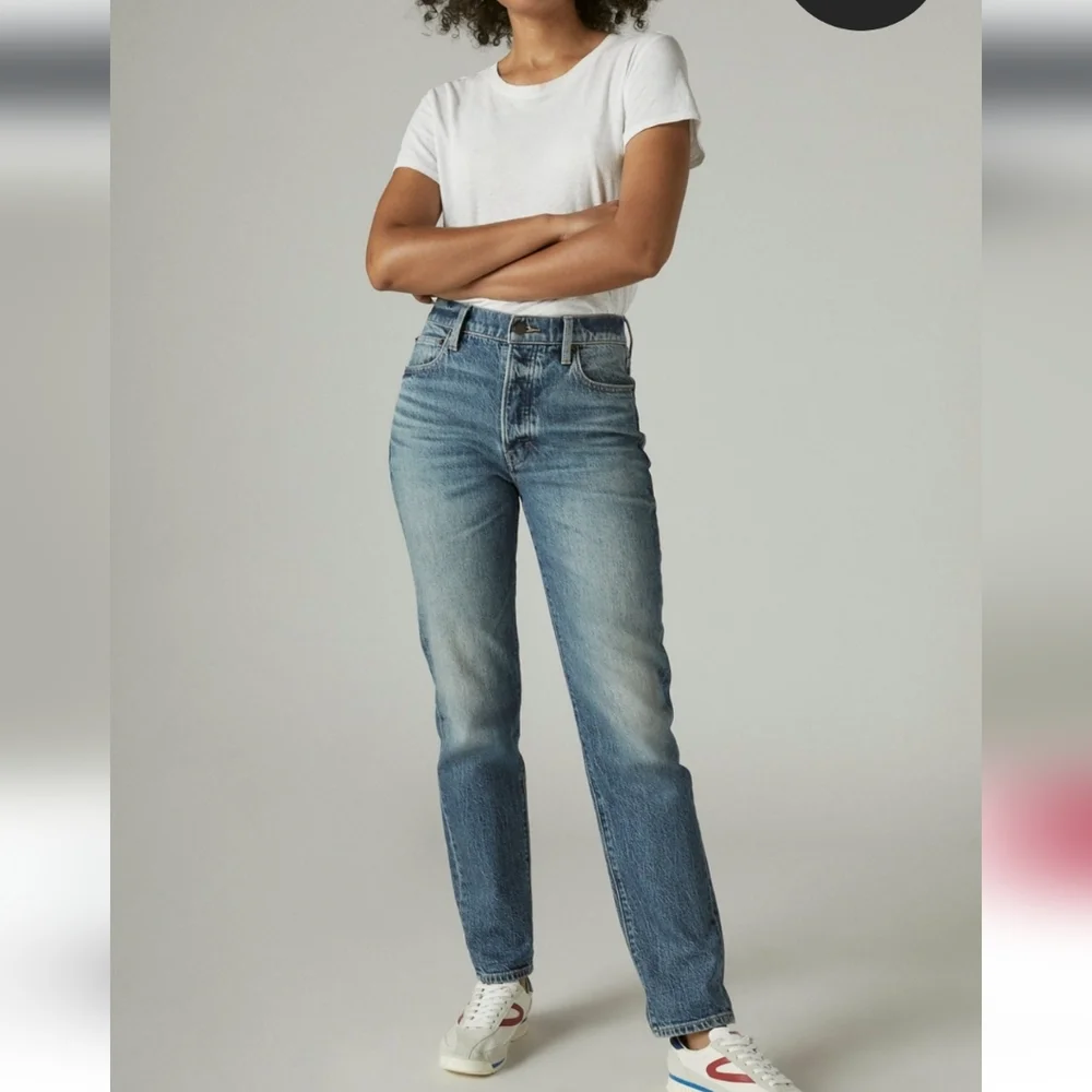 🌜LUCKY BRAND | High Rise Mom Jean Drew | Button Fly | Raw Ankle Hem | size 2/26